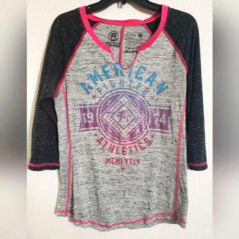 American Fighter top